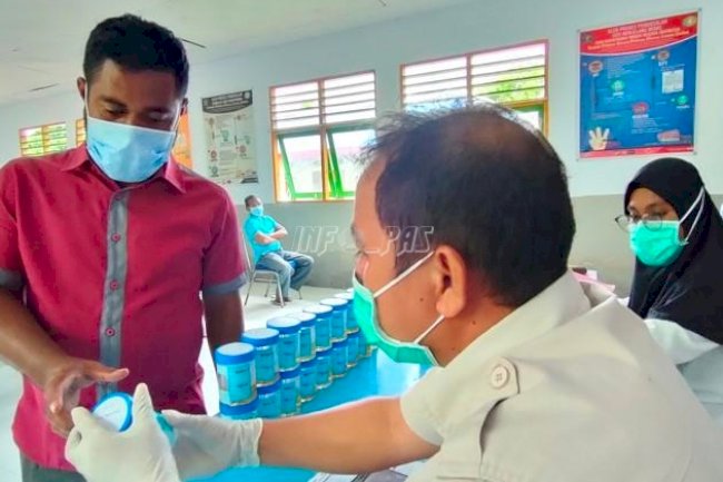 Petugas dan WBP Maluku Jalani Tes Urine
