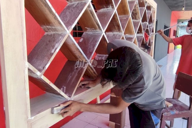 WBP Rutan Masohi Asah Keterampilan Mebeling 