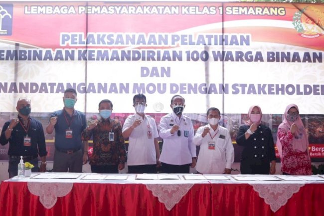 Lapas Semarang Buka Pelatihan Kemandirian &  Teken MoU Kerja Sama