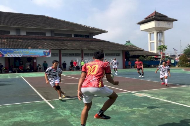 Jalin Kebersamaan, Lapas Semarang Gelar Eksibisi Futsal WBP vs Petugas