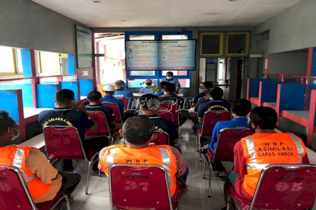 Narapidana Lapas Ambon Terima SK Remisi Tambahan Pemuka Tahun 2021