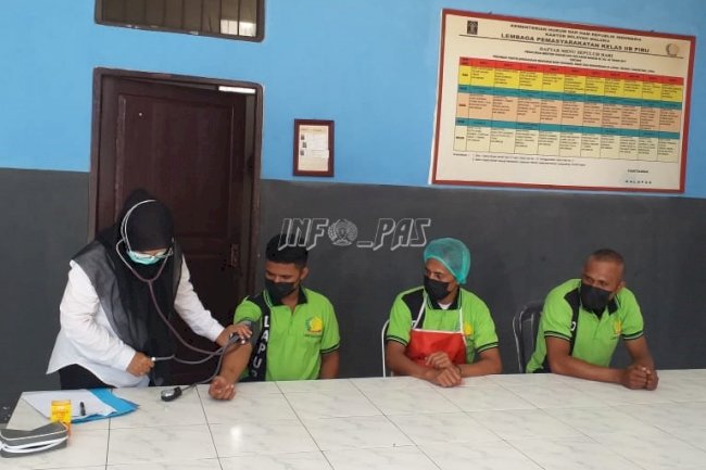 7 Tamping Dapur Lapas Piru Jalani Medical Check-Up