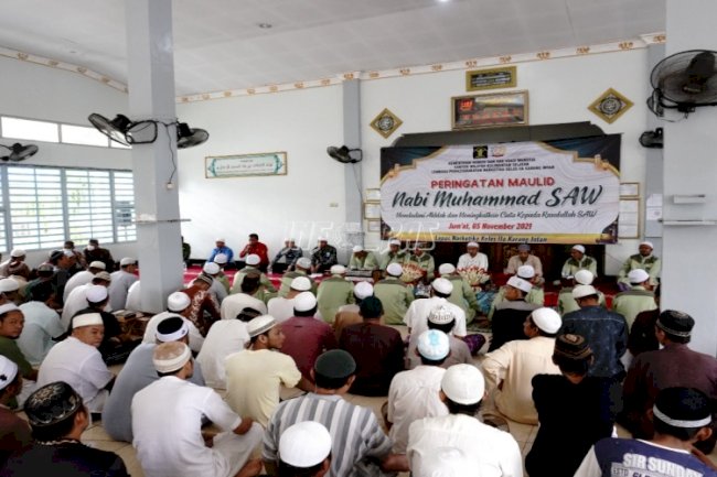 Lantunan Salawat Isi Peringatan Maulid Nabi di LPN Karang Intan