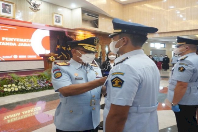 Petugas Lapas Semarang Disumpah & Dilantik Jadi Pejabat Administrasi