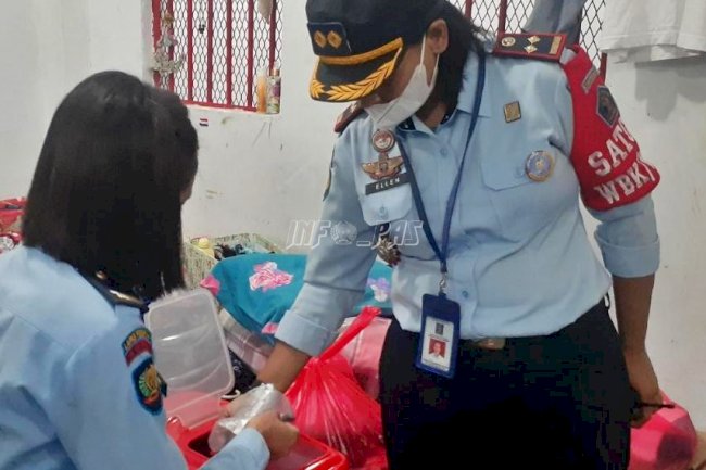 Deteksi Dini Gangguan Kamtib, Petugas LPP Ambon Geledah Blok Hunian