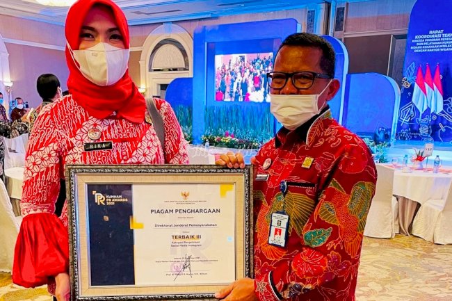 Ditjenpas Raih Penghargaan Kategori Pengelolaan Sosial Media Instagram Kumham PR Awards 2021