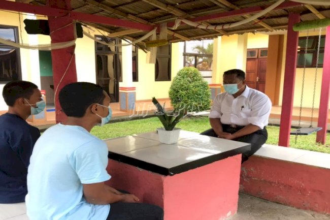 Sambangi LPKA Ambon, Plt. Kadivpas Maluku  “PDKT” dengan Anak