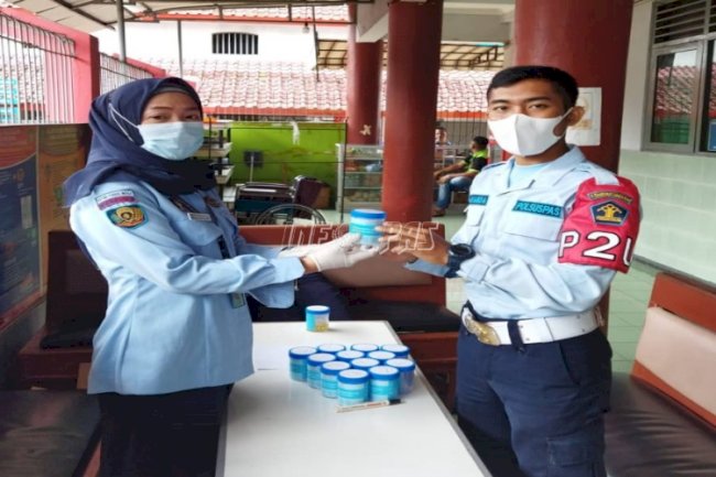 Pastikan Bersih Narkoba, Rutan Purbalingga Lakukan Tes Urine