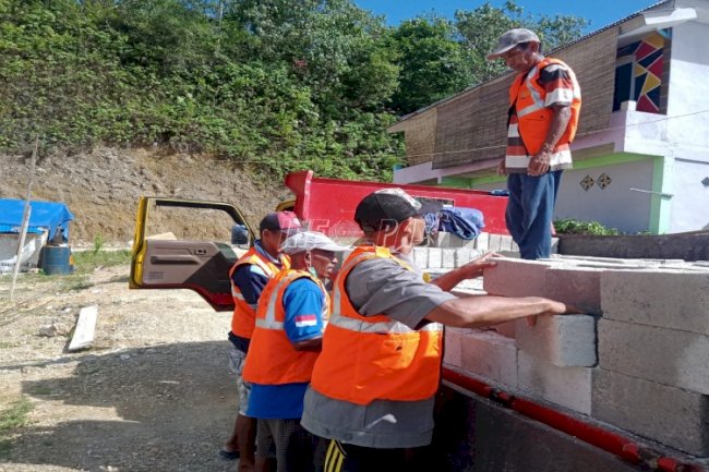 Lapas Ambon Mulai Distribusikan Batako kepada Konsumen