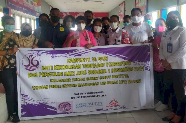 WBP & Anak Terima Bantuan Sembako
