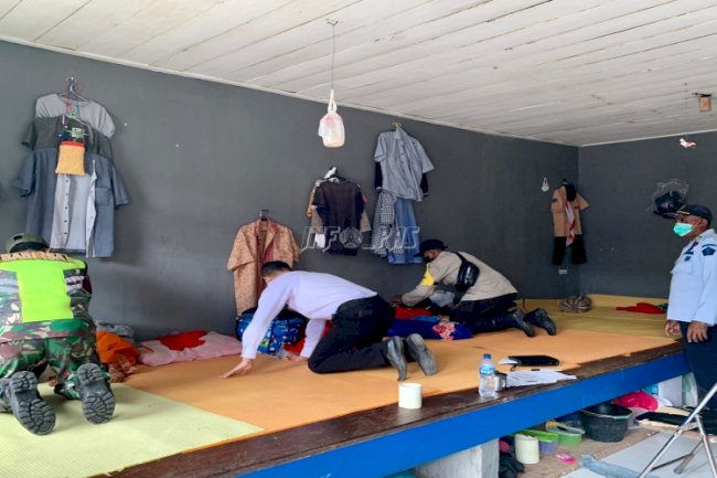 Geledah WBP, Lapas Saparua Gandeng Babinsa & Bhabinkamtibmas