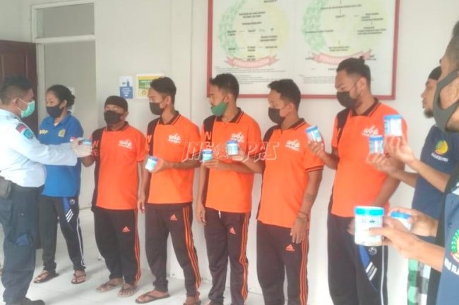 Upaya P4GN, Satops Patnal Lapas Piru Gelar Razia dan Tes Urine