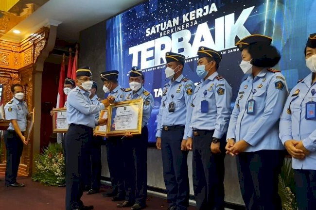 Refleksi Akhir Tahun, Lapas Semarang Raih Penghargaan Pengelolaan Humas Terbaik 
