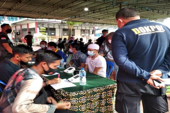 72 WBP Lapas Tenggarong Divaksin COVID-19 Dosis I