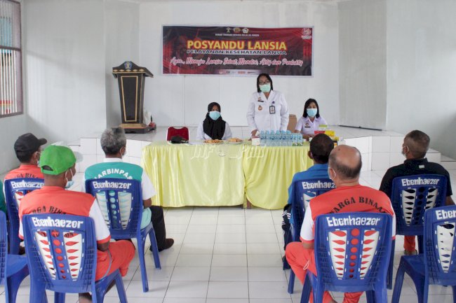 Peduli Kesehatan WBP, Rutan Ambon Adakan Posyandu Lansia