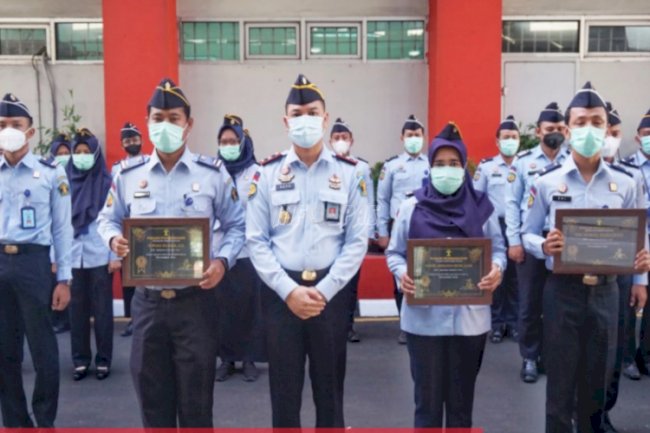 LPN Jakarta Berikan Penghargaan Petugas Teladan Periode Oktober-November 2021