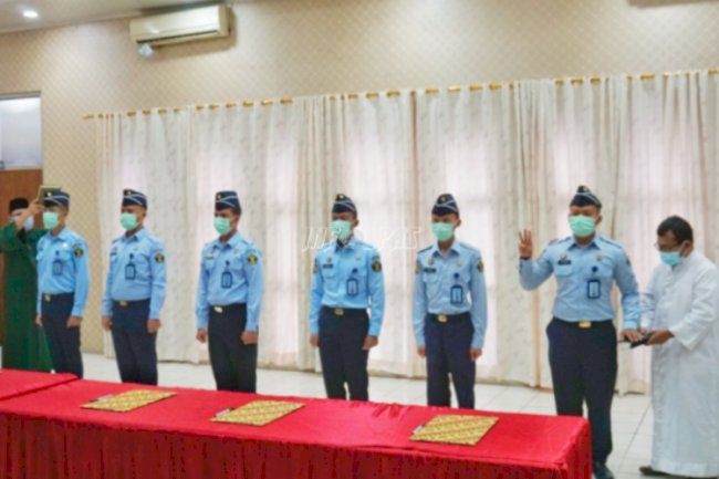 Kalapas Narkotika Jakarta Pimpin Pengambilan Sumpah 6 PNS