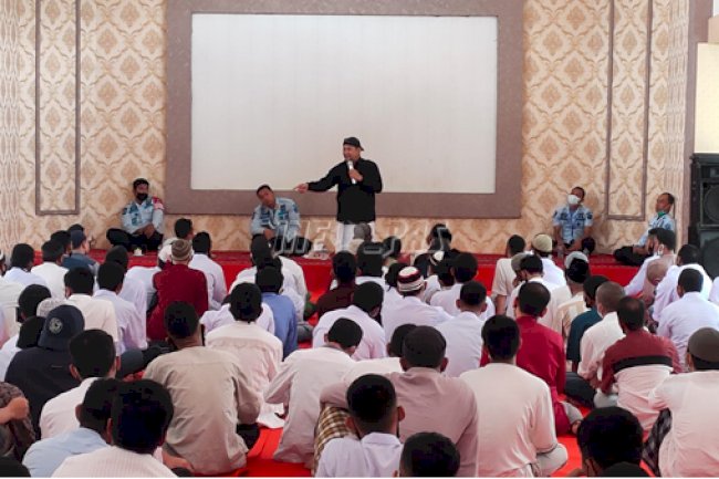 Datangi Rutan Padang Panjang, Ini Bekal Kadivpas Bagi Petugas & WBP