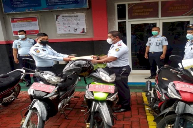 Lapas Batang Tertibkan & Lakukan Pengecekan Kendaraan Dinas