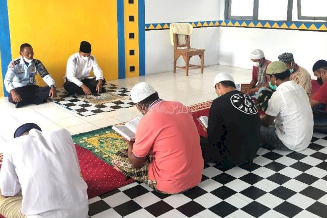 Lapas Banda Naira Laksanakan Pembinaan Kerohanian WBP Islam