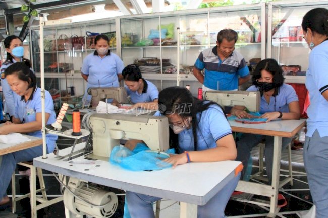 Ikuti Pelatihan Bordir, Kemampuan WBP LPP Semarang Meningkat