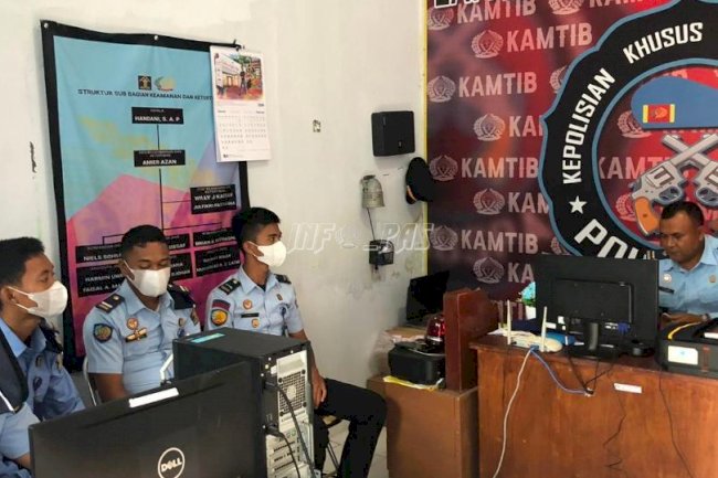 Awali Kinerja Tahun 2022, Regu Pengamanan Lapas Banda Naira Diberi Penguatan