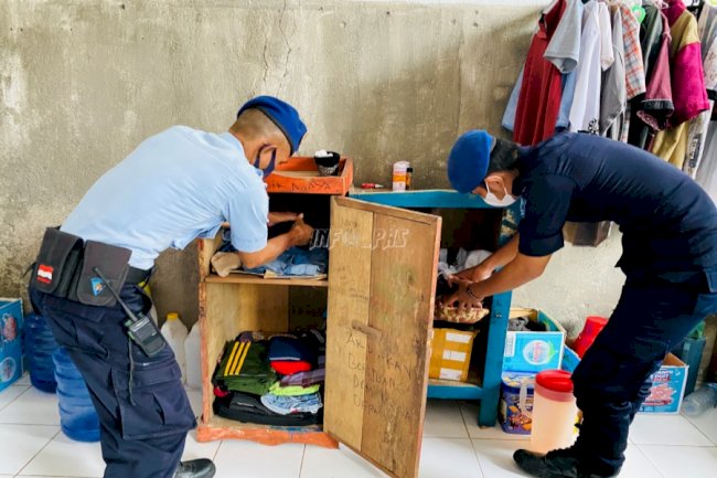 Cegah Gangguan Kamtib, Petugas Lapas Geser Sidak Barak WBP