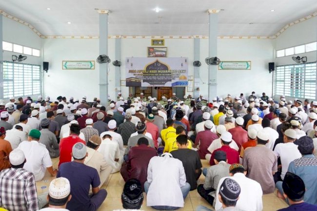 Ratusan WBP LPN Karang Intan Antusias Ikuti Peringatan Isra Mikraj
