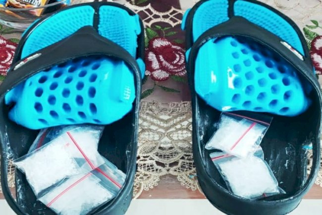 Petugas Lapas Bulukumba Amankan Sabu dalam Sandal