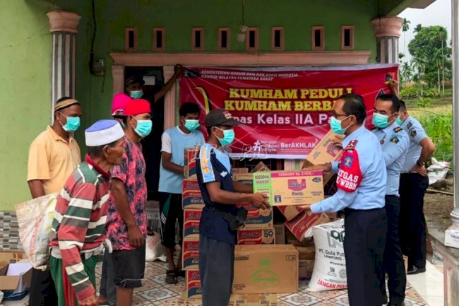 Lapas Padang Salurkan Bantuan ke Korban Gempa Pasaman