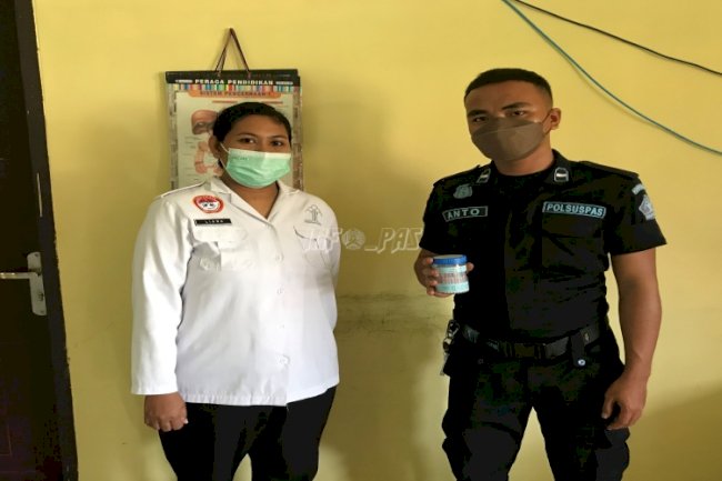 Deteksi Dini Penyalahgunaan Narkoba, Petugas & Anak LPKA Ambon Dites Urine