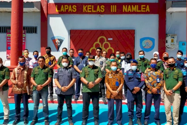 Satops Patnal Maluku Sambangi Lapas Namlea