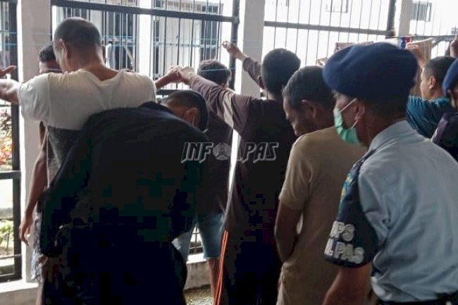 Jelang Ramadan, Satops Patnal Lapas Piru Grebek Blok Hunian WBP