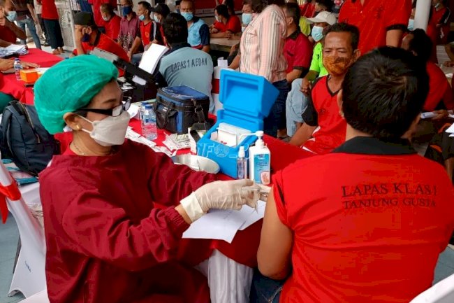 236 WBP Lapas Medan Divaksin Booster