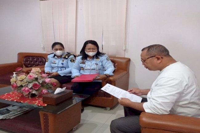 Tingkatkan Pembinaan Kerohanian WBP, Lapas Saparua Teken MoU dengan Tokoh Agama Setempat