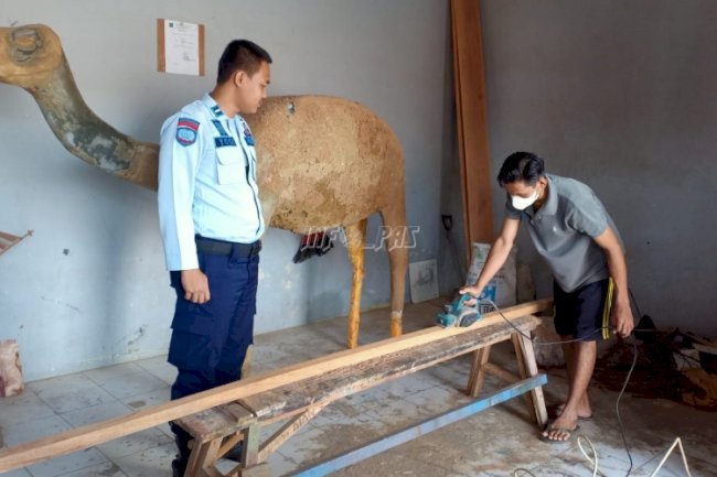 Rutan Masohi Dukung WBP Kembangkan Keahlian Mebeling