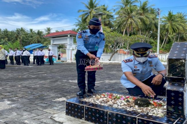 Kenang Jasa Pahlawan, Jajaran Pemasyarakatan Ziarah ke TMP