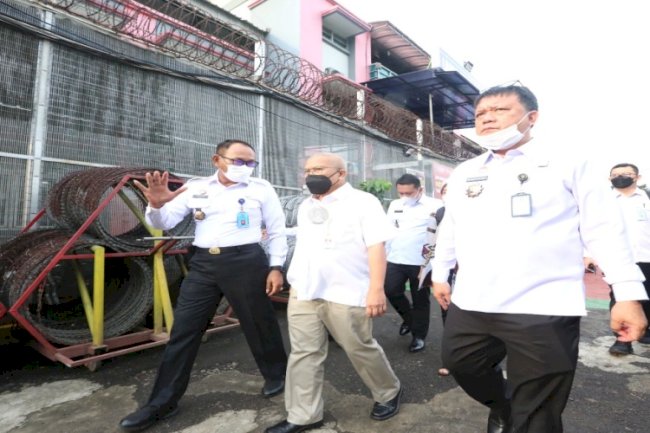 Deputi Bidang Politik, Hukum, Pertahanan, dan Keamanan Bappenas Puji Kebersihan Lapas Cipinang