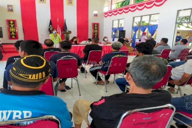 Cegah Penyakit Menular, WBP Lapas Ambon Ikuti Penyuluhan dan Pemeriksaan Kesehatan