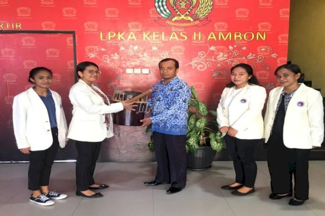 Bantuan Alat Musik Tingkatkan Bakat Seni Anak LPKA Ambon