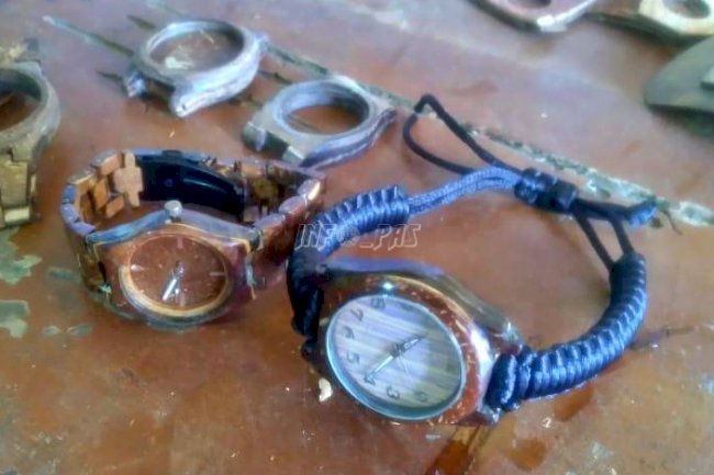 WBP Rutan Selayar Olah Limbah Batok Kelapa Jadi Jam Tangan