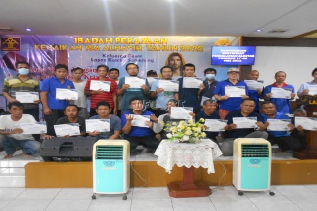 100 Narapidana Nasrani Lapas Semarang Ikuti Sekolah Pendalaman Alkitab