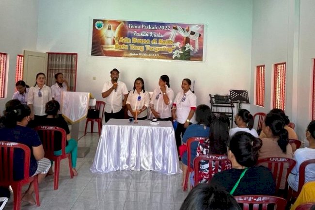 WBP Lapas Perempuan Ambon Dapat Buku Bacaan Rohani dari Kemenag