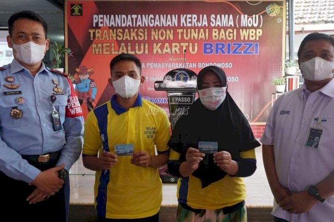 Terapkan Digitalisasi, WBP Lapas Bondowoso Difasilitasi Kartu BRIZZI