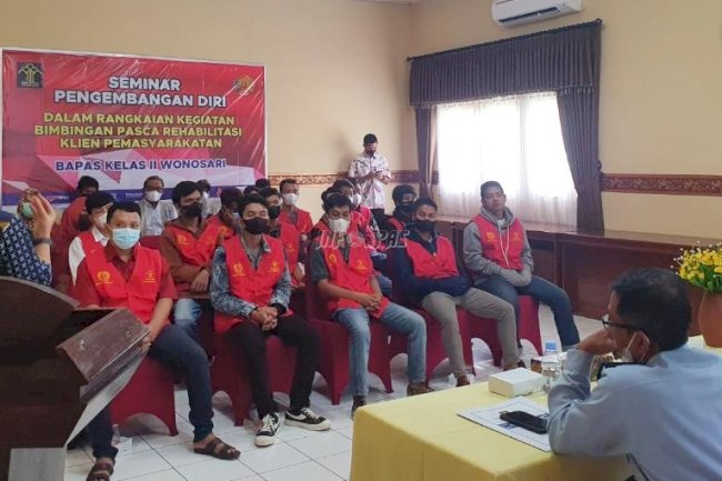 Bapas Wonosari-BNNP Yogya Ajak Klien Pemasyarakatan Sadari Bahaya Narkoba
