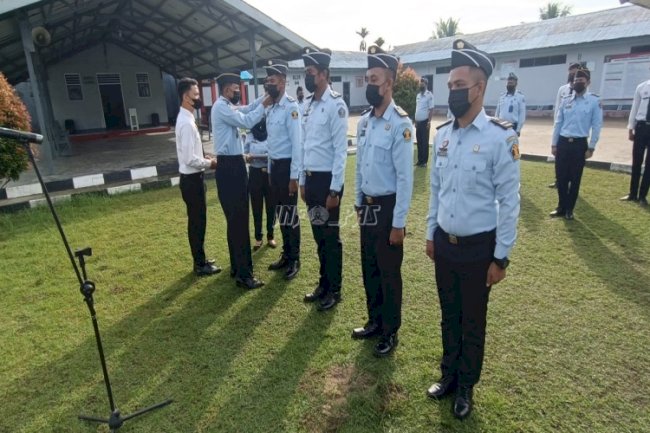 Naik Pangkat, Petugas Lapas Dobo Diminta Tetap Jaga Integritas 