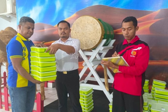 Rutan Masohi Datangkan Ompreng Hasil Produksi Lapas Cikarang