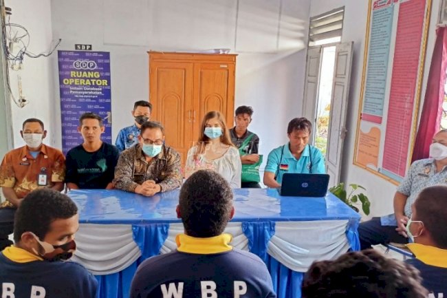Gandeng Bank Sampah, CPNS Lapas Bandanaira Sosialisasikan Pengelolaan Sampah di Lapas