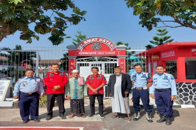 Ingin Wujudkan Pondok Pesantren, Lapas Semarang Studi Tiru ke Lapas Cianjur