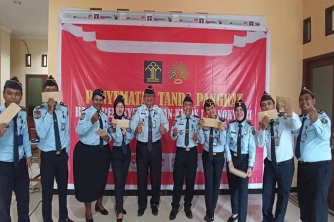 12 Petugas Naik Pangkat, Kabapas Manokwari Harapkan Kinerja Meningkat